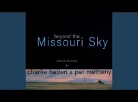 Charlie Haden & Pat Metheny - The Moon Is A Harsh Mistress